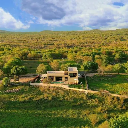 Villa Bella Nicole Bale