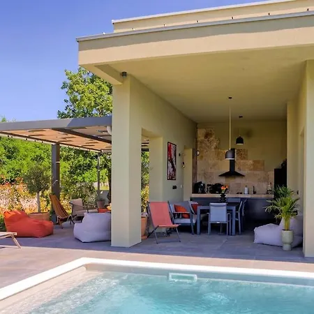 Villa Bella Nicole Bale